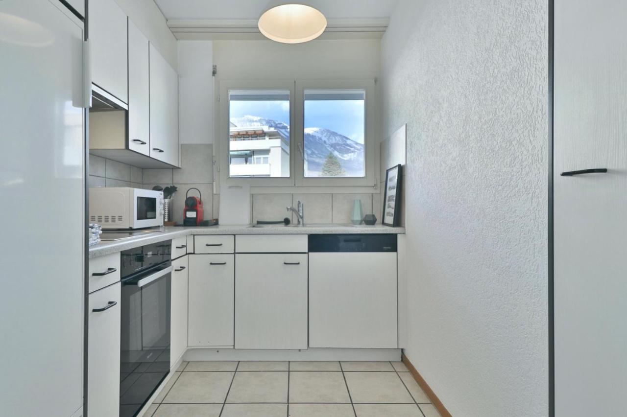 Large Modern Apartment In A Residential Area In Sierre ภายนอก รูปภาพ