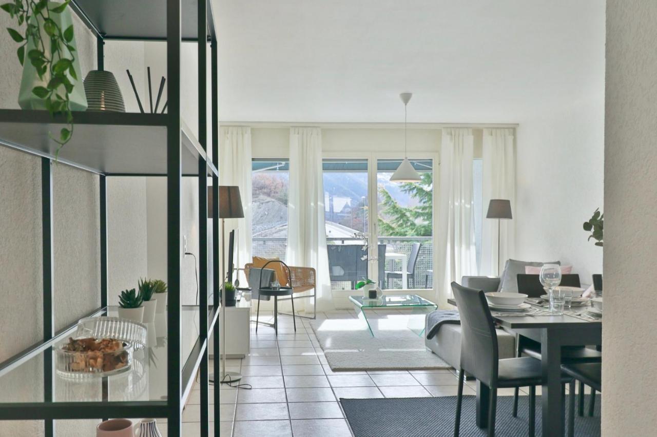 Large Modern Apartment In A Residential Area In Sierre ภายนอก รูปภาพ